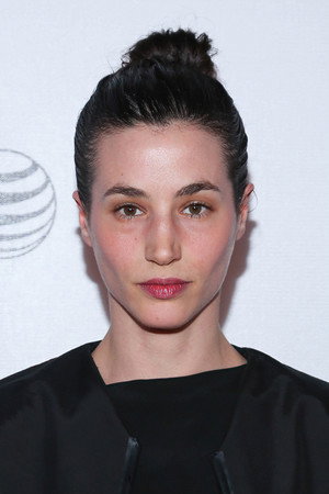 Cover image for Elisa Lasowski