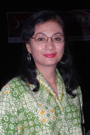 Cover image for Nungki Kusumastuti