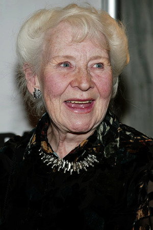 Cover image for Eileen Essell