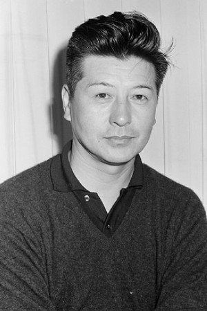 Cover image for 池部良
