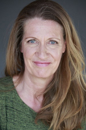 Cover image for Claire Gagnon