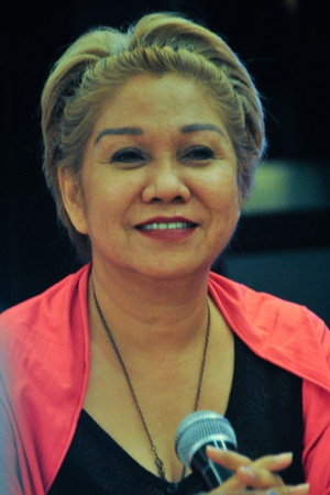 Cover image for Beverly Salviejo