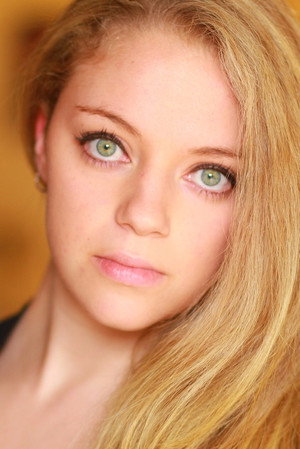 Cover image for Shelby Malone