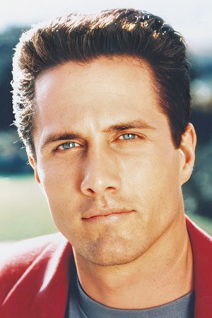 Cover image for Rob Estes