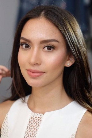 Cover image for Karina Nadila
