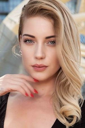 Cover image for Emily Crighton