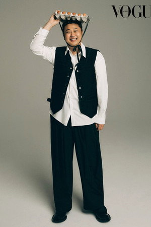 Cover image for 윤남노