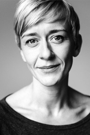 Cover image for Lucy Ellinson
