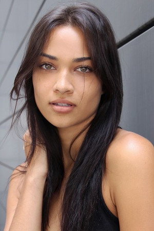 Cover image for Shanina Shaik