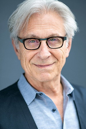 Cover image for Harvey Kahn