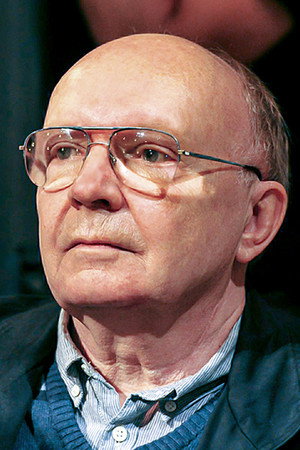 Cover image for Андрей Мягков