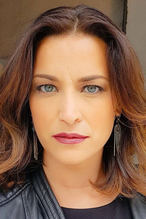 Cover image for Andreia Dinis