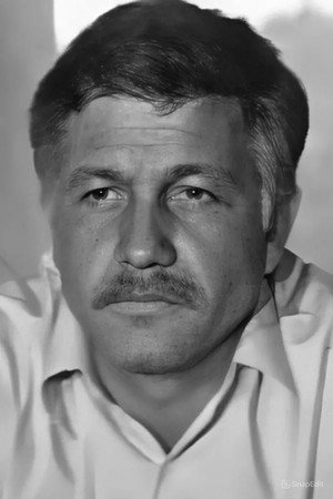 Cover image for Михаил Волонтир