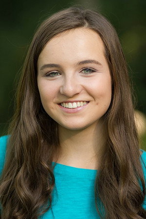 Cover image for Chloe Swan Sparwath
