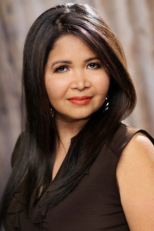 Cover image for Lena Harmon