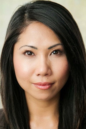 Cover image for Quynh Thi Le