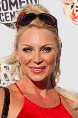 Cover image for Shelley Michelle