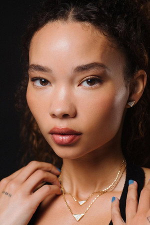 Cover image for Ashley Moore