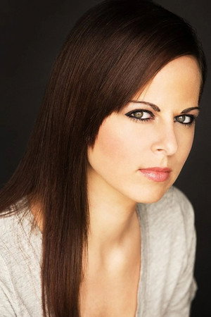 Cover image for Chloé Bruce
