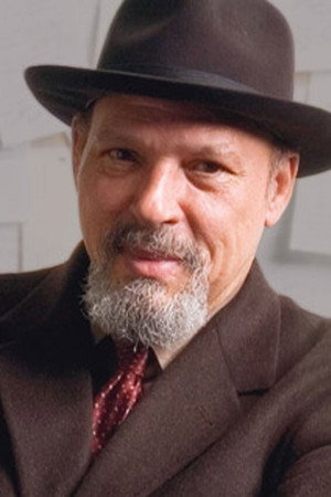 Cover image for August Wilson