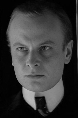 Cover image for Александр Романцов