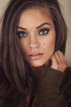 Cover image for Alyssa Lynch