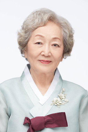 Cover image for 김영옥