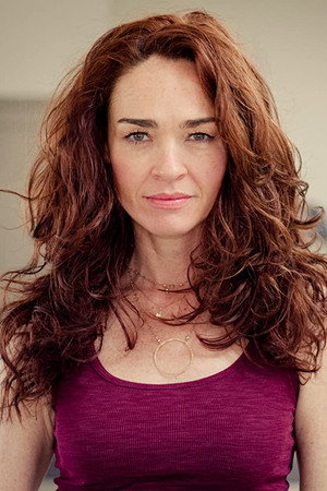 Cover image for Karina Logue