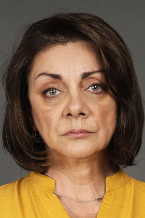 Cover image for Carmen Tănase