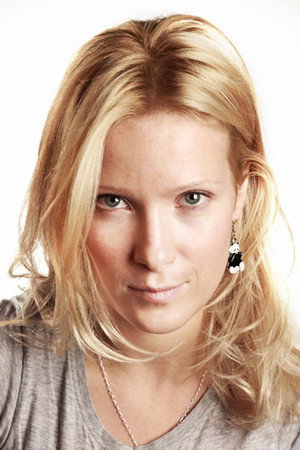 Cover image for Анна Слю