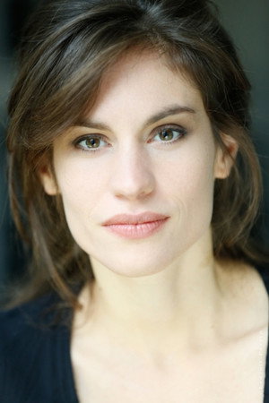 Cover image for Elodie Menant