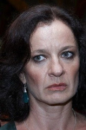 Cover image for Oxana Moravec