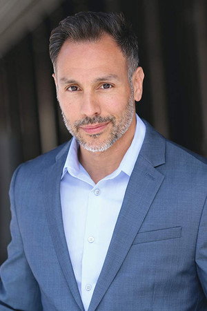 Cover image for Rob Figueroa