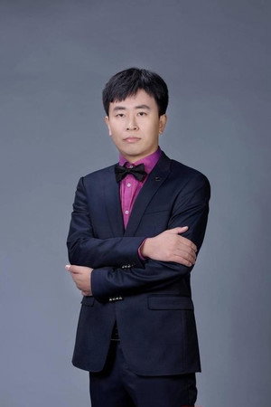 Cover image for 辰東