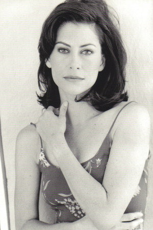 Cover image for Roxana Zal