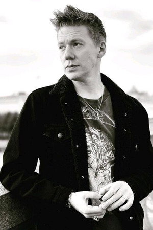 Cover image for Tobias Forge