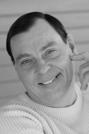Cover image for Larry Drake