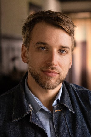 Cover image for Carson Lund