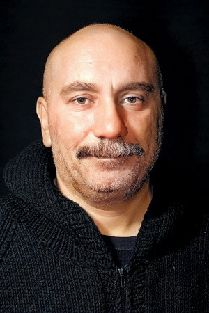 Cover image for Mustafa Avkıran