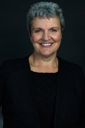 Cover image for Rosemary Henderson