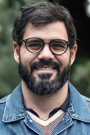 Cover image for Juliano Cazarré