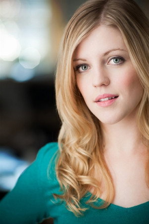 Cover image for Stephanie Moroz