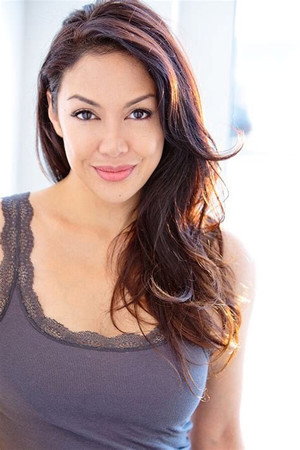 Cover image for Edelyn Okano