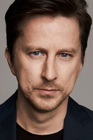 Cover image for Lee Ingleby