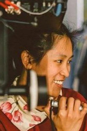 Cover image for Maneerat Srinakarin