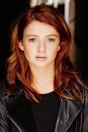 Cover image for Sara West