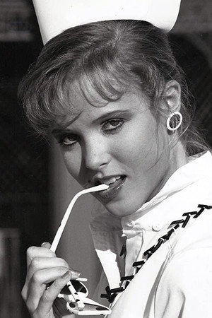 Cover image for Tiffany Helm