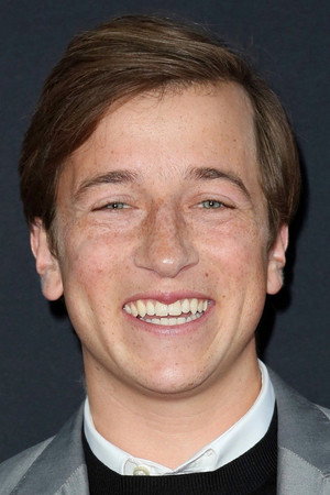 Cover image for Skyler Gisondo