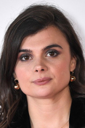 Cover image for Gwyneth Keyworth