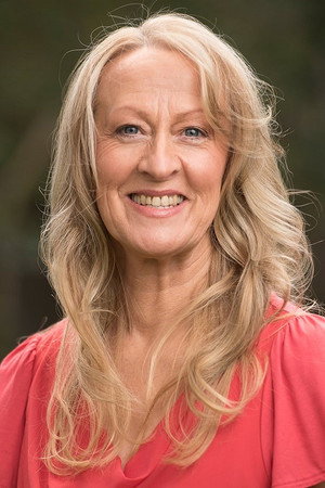 Cover image for Sharon Kershaw